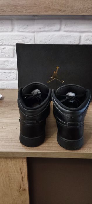 Маратонки "NIKE" -"Air Jordan 1 "