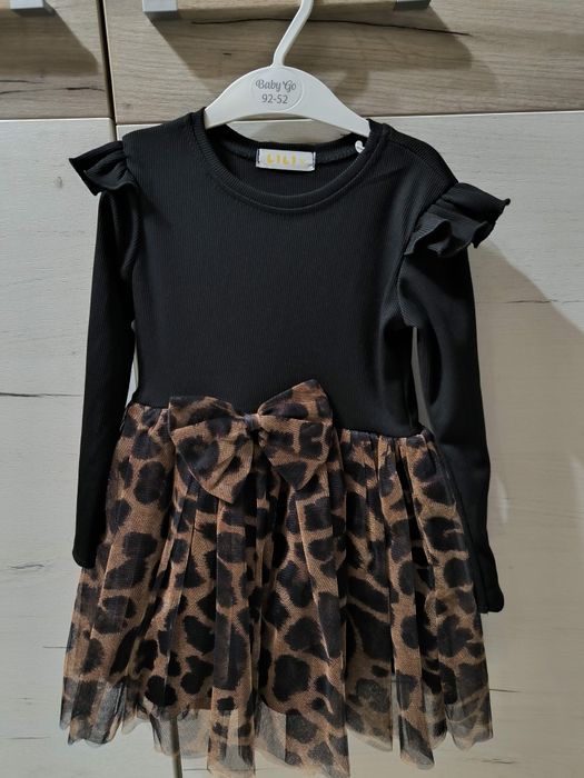 Продам платья для девочек