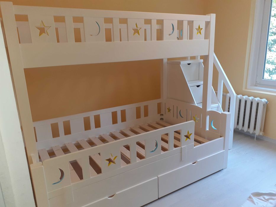 TRANSPORT GRATUIT.Pat etajat-supraetajat din lemn masiv.Cod 3525