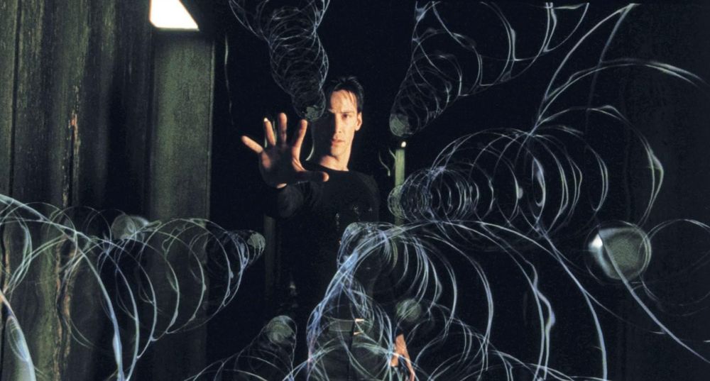 Фильмы, мультики, клипы, музыка, обучаю созданию через  ИИ