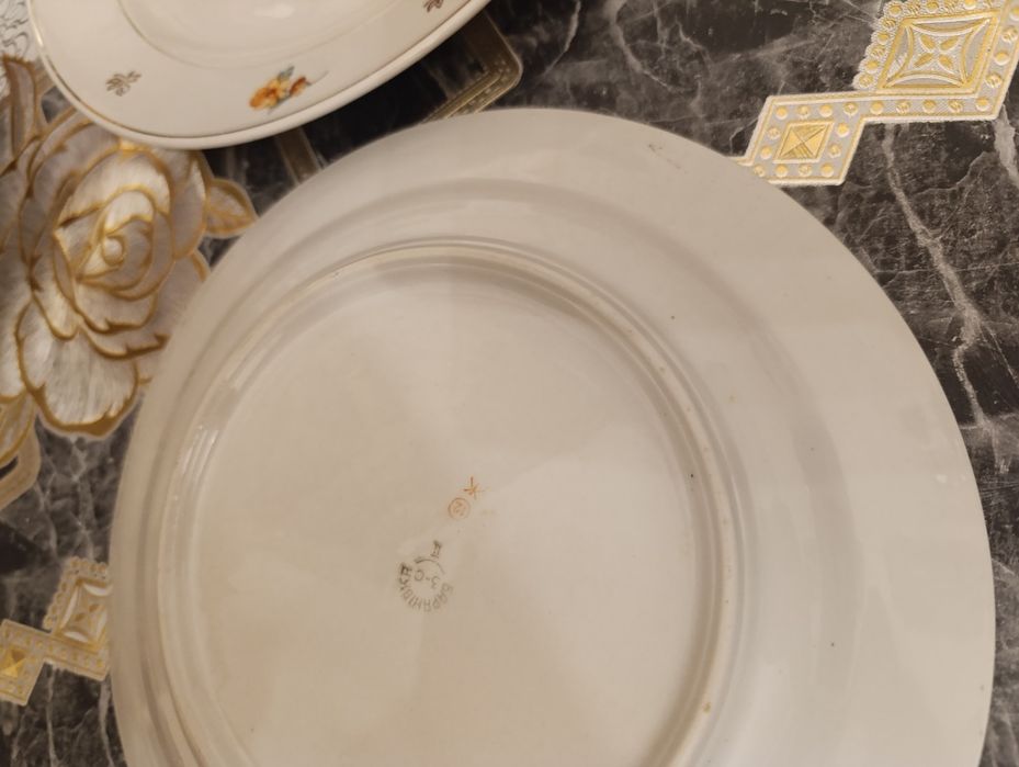 Старинные тарелки Барановский фарфоровый завод