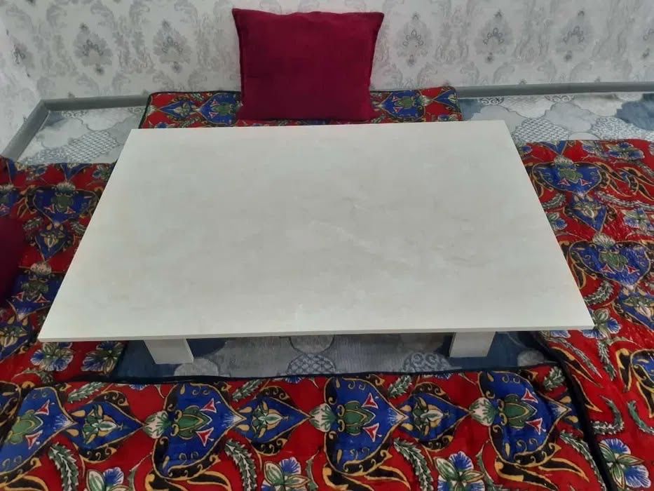 Novostroyka 2 xonali kv ijaraga beriladi. 300