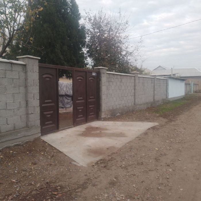 Уй сотилади хамма шаройитлари бор 5 хонали 40 сотих