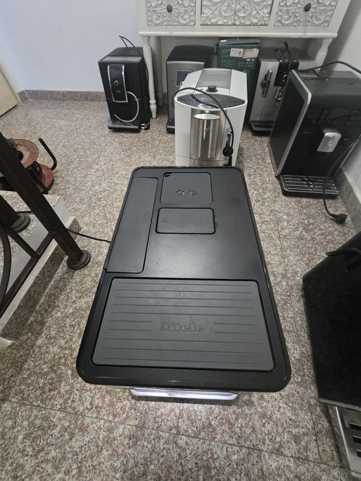 Кафемашина Miele Cm6300