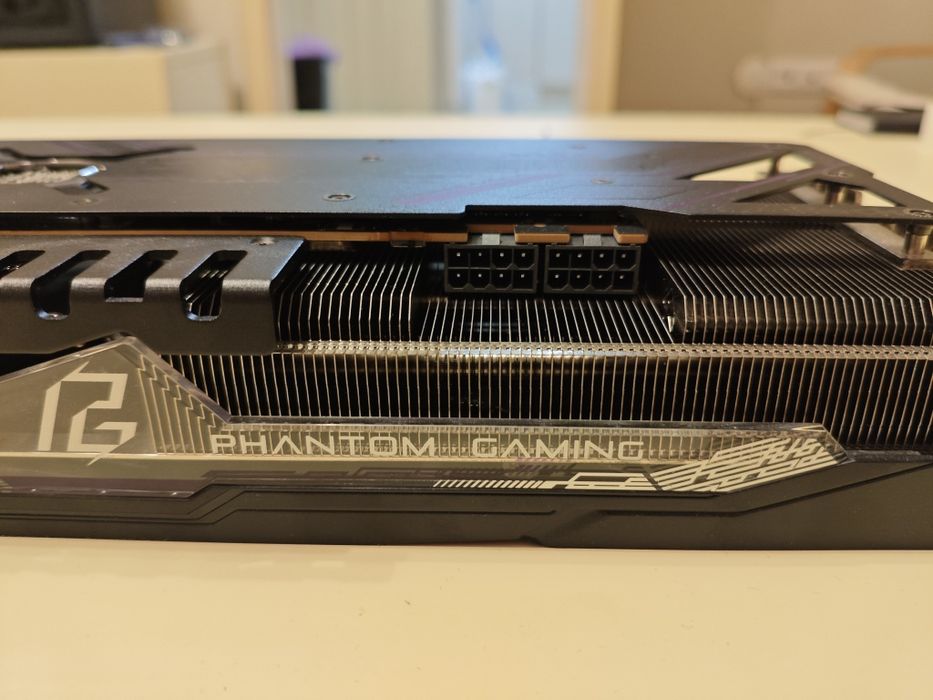 ASRock Phantom Gaming AMD Radeon RX 7700 XT – 12GB GDDR6 (OC Edition)