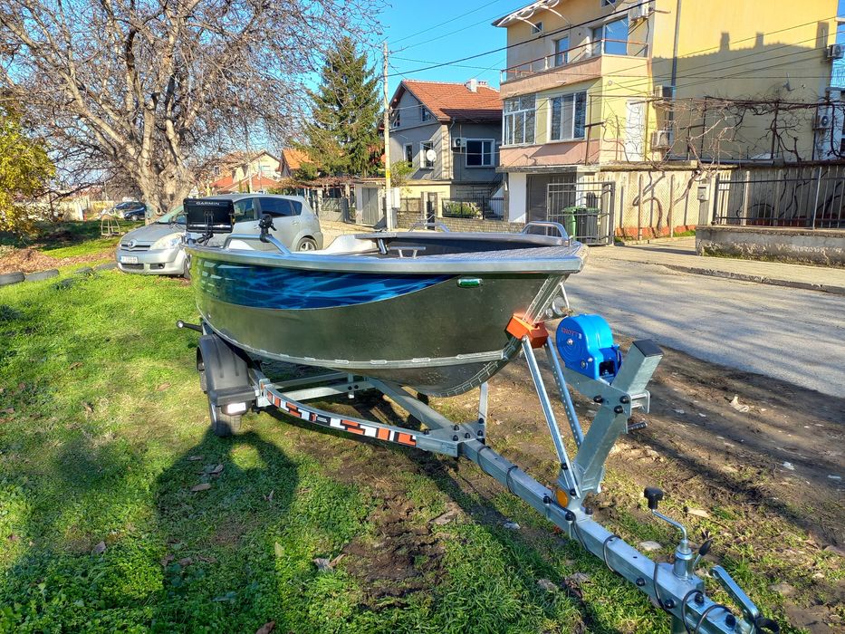 Brema aluminum boat 370V.