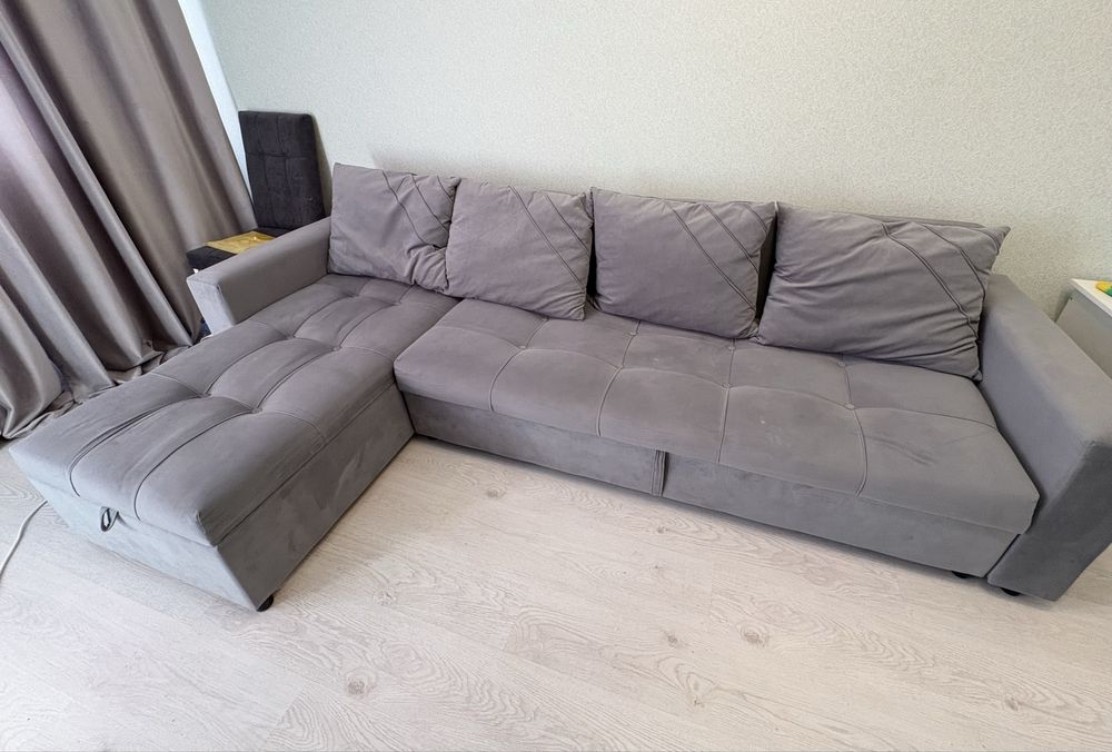 Продам диван в гостинную