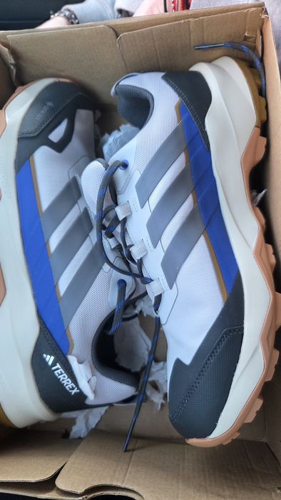 adidas terrex goretex нови оригинални 
Туристически Terrex Skychaser AX5 GORE-TEX JQ2212 Сив
Туристически Terrex Skychaser AX5 GORE-TEX JQ2212 Сив