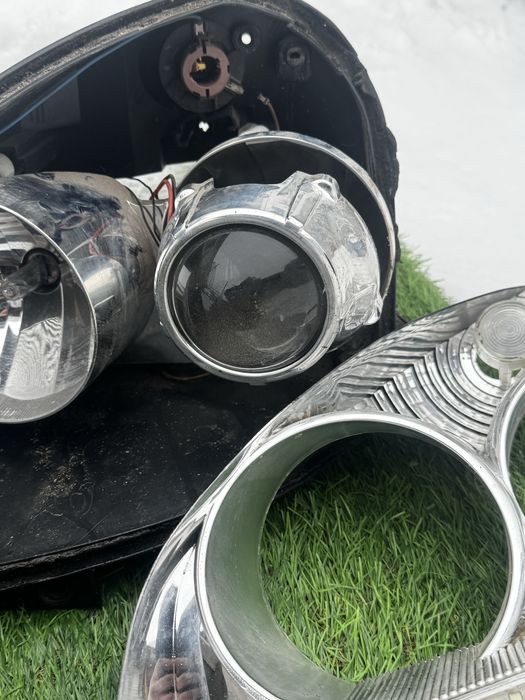 Продам фары с линзами приора 2