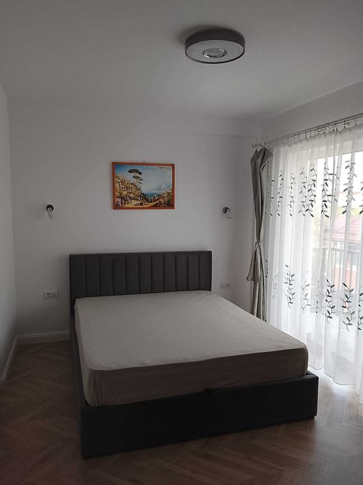 Inchiriez apartament cu 2 camere