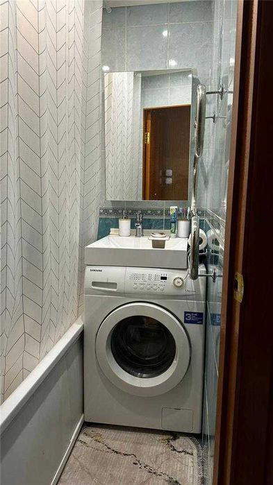 Продам 2комн на 15мкр