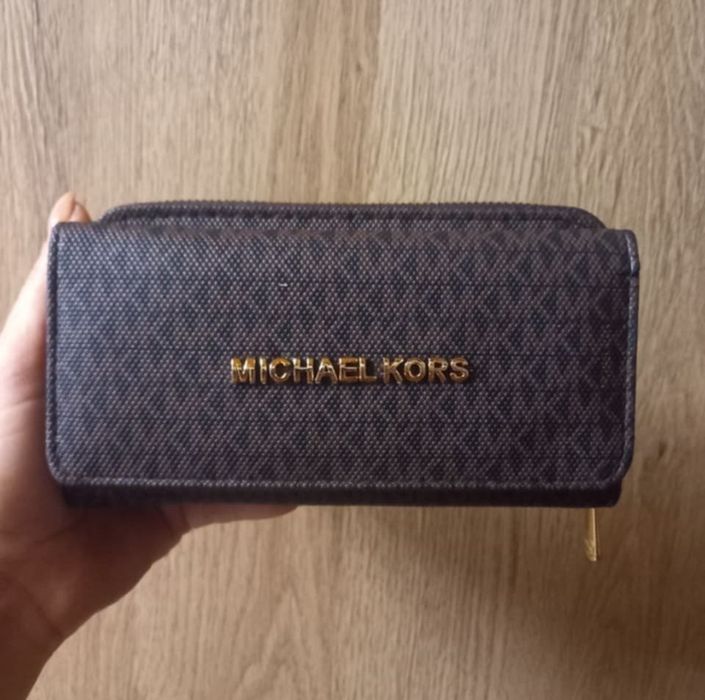 Portofele dama diferite modele