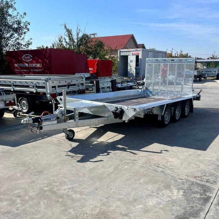 Remorca utilaje Martz Bau 400/3 trei axe 3500kg