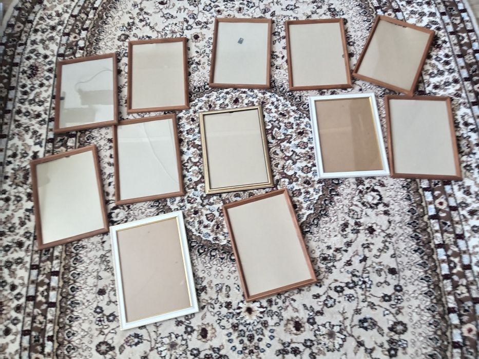 Продам. Рамки.  Для. Фото
