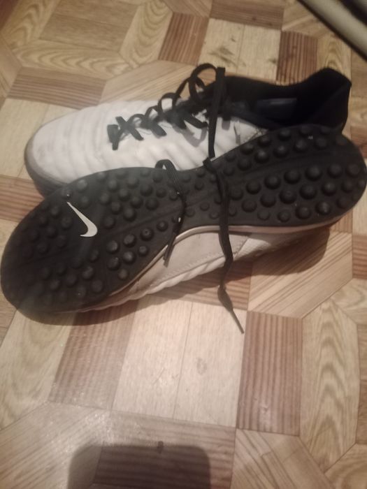 Продам бутси отл сост