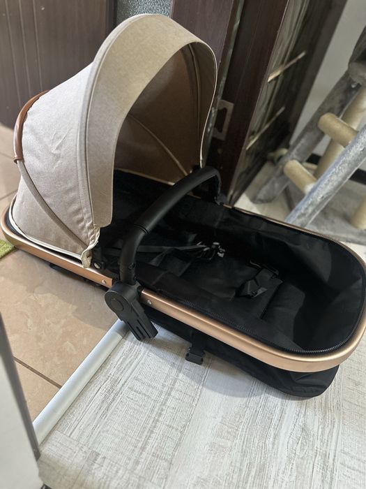 Carut cu landou 2 in 1 + scoica masina