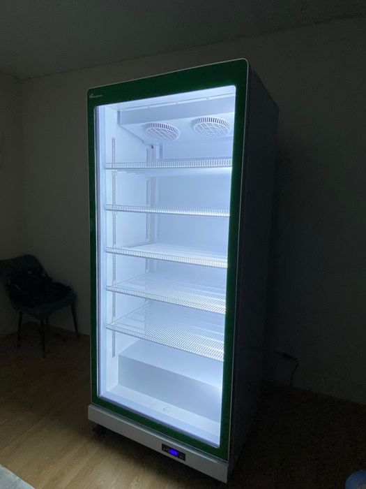 Витринный холодильник Almagreen Lc900