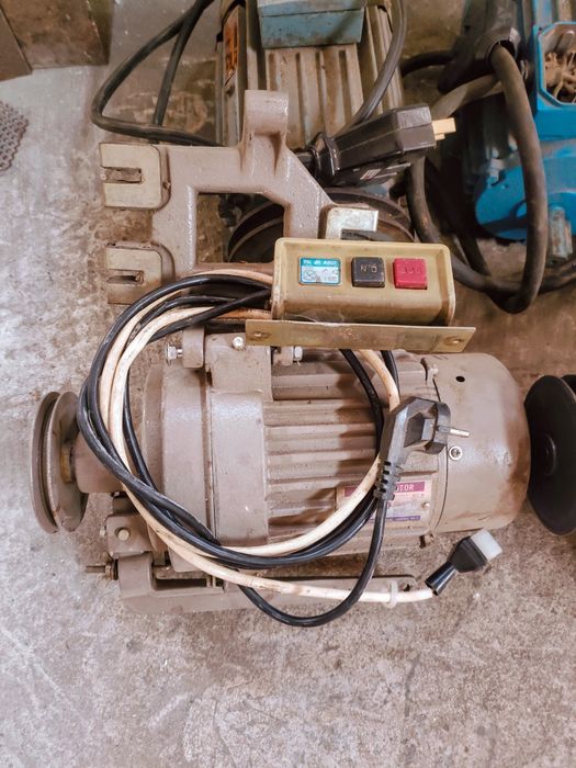 Трифазни електромотори