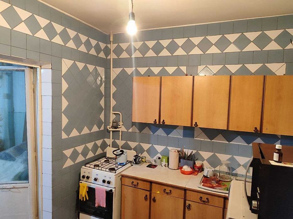 Сергели 3 да, квартира 4 хона сотилади