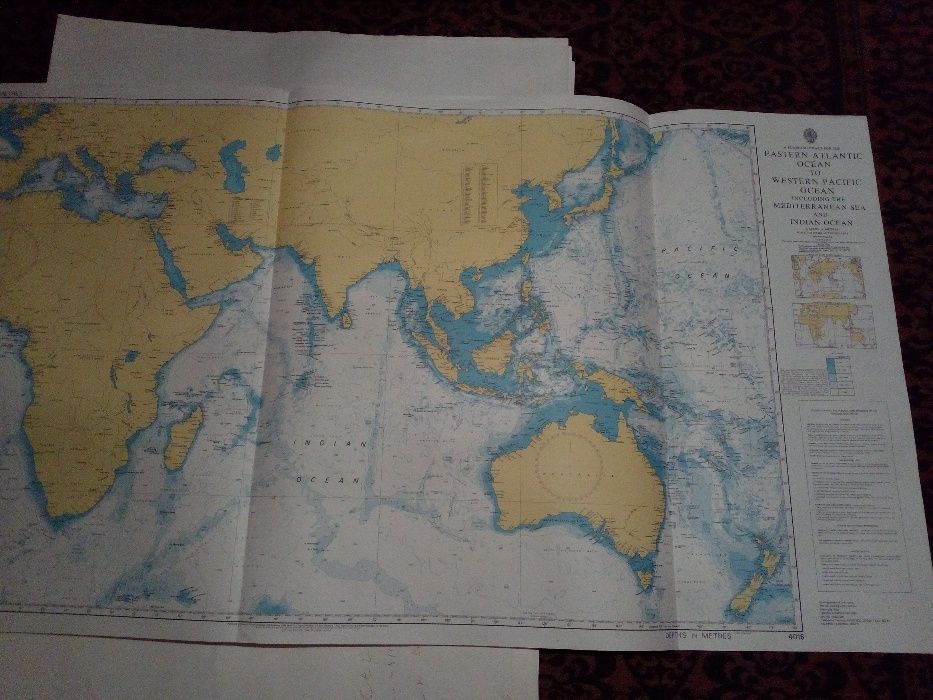 Продавам морски навигационни карти за целия свят и във всякакви мащаби