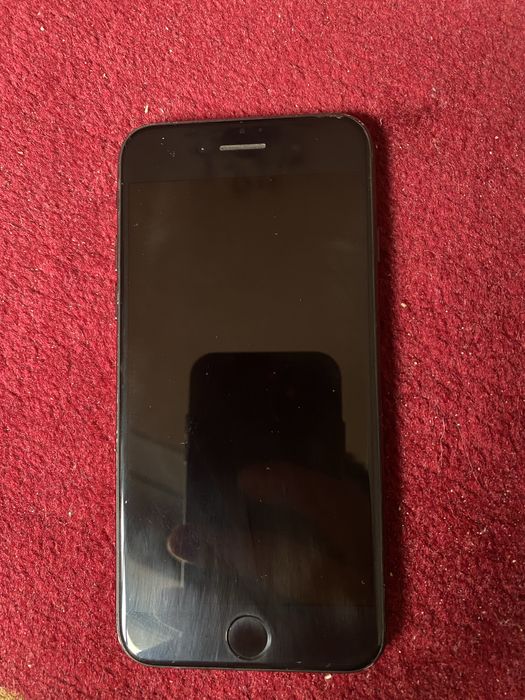 Продам iPhone 7 б/у