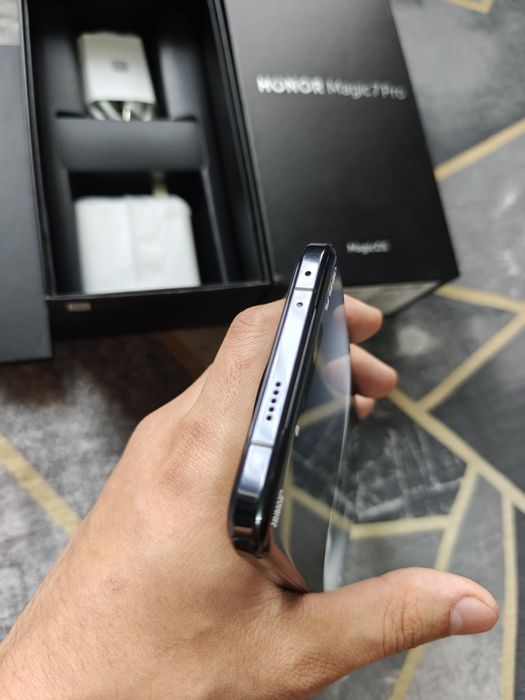 Honor magic 7 pro ideal
