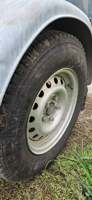 Ремарке Saris 1200kg