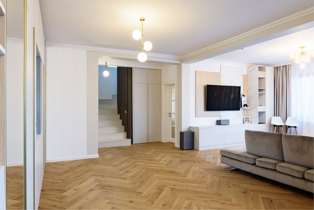 Casa individuala P + 1 + terasa inchisa, mobilata si utilata