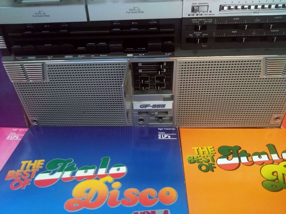 SHARP GF-555X Radio-Casetofon Stereo Radio-Tape Recorder