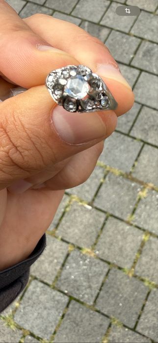 Inel vintage platina cu diamant central de peste 0,5 k