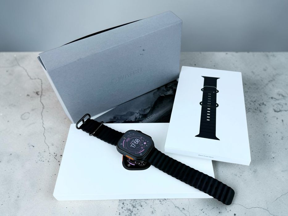 Apple Watch Ultra 3 49mm Cellular Black Titanium Black Ocean Band Гаранция!