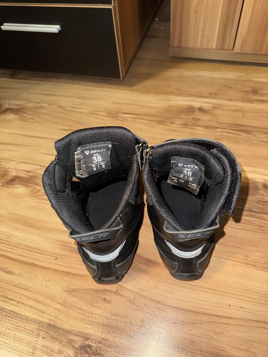 Ghete moto SECA marimea 38