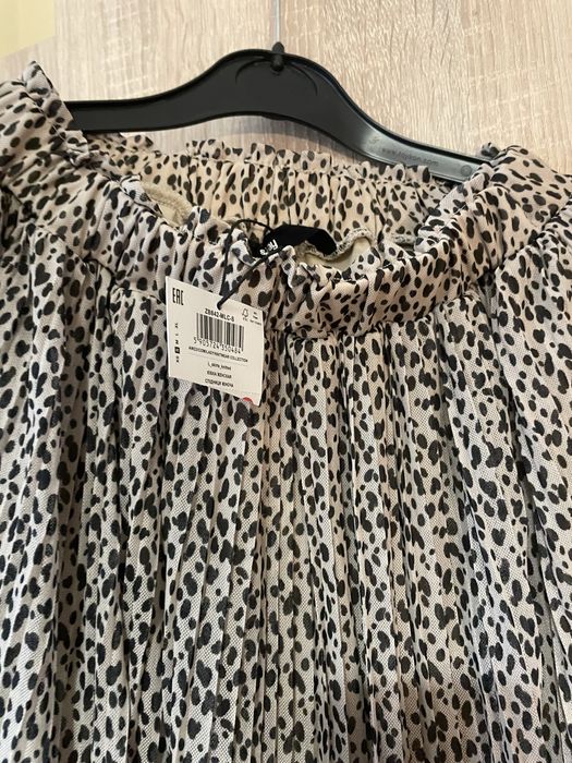 Домска копринена пoла с пъстър десен