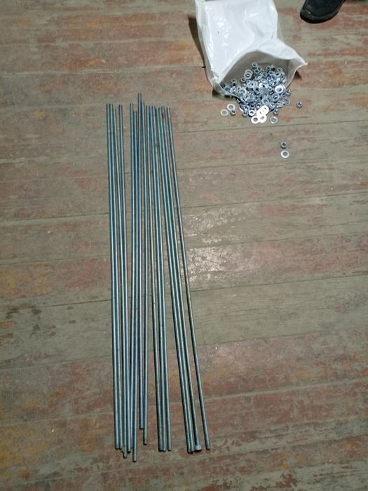 Продам шпильки на 10