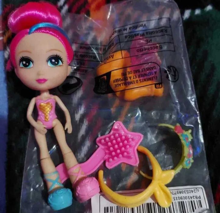 Balerina cu accesorii