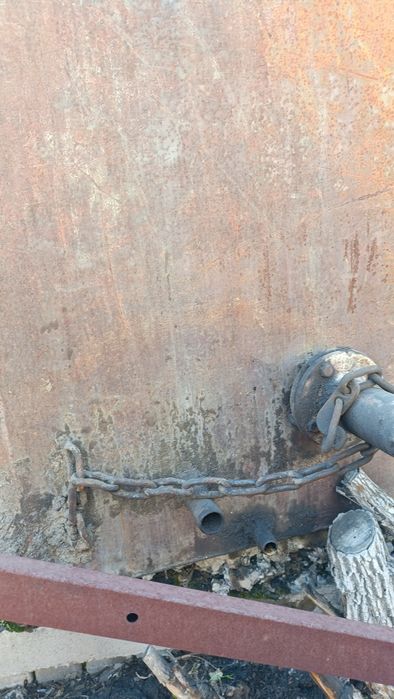 Ёмкость -бочка  для хранения