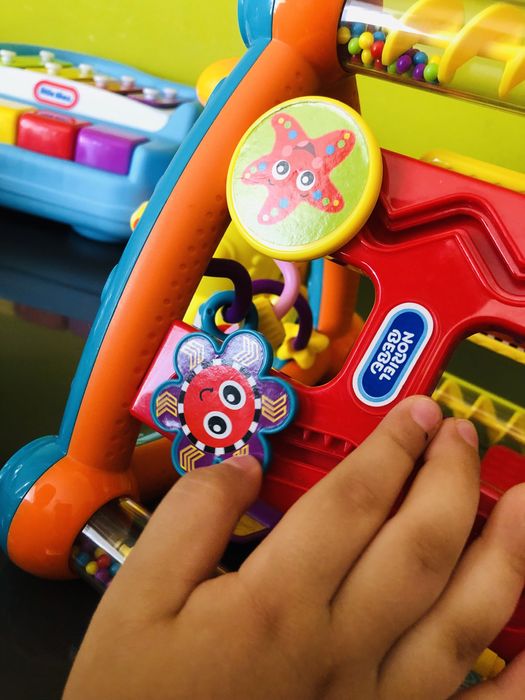 Jucarie activități 6 luni +