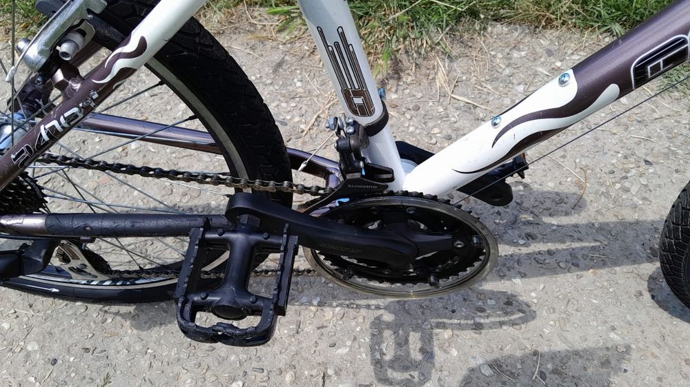 Bicicleta mountainbike copii (9-14 ani) Genesis, 24 Inch, Aluminiu, 24 viteze, Shimano