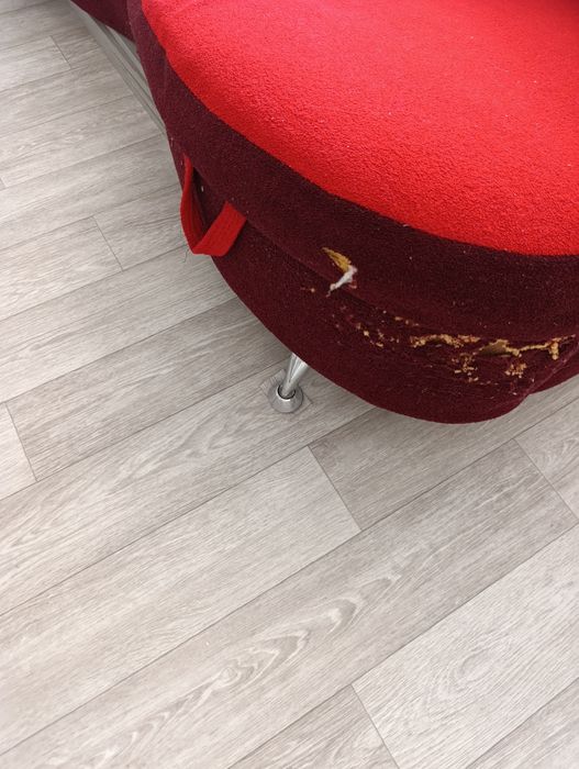 Отдам даром диван