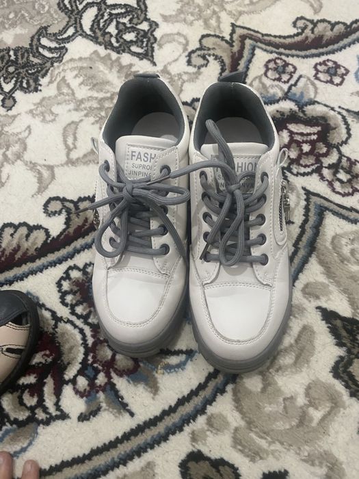 Krasofka sotiladi judayam chirorli