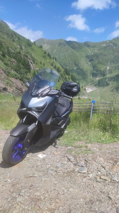 Yamaha Xmax 300  2023