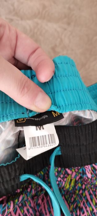 Pantaloni scurti UP marimea M femei