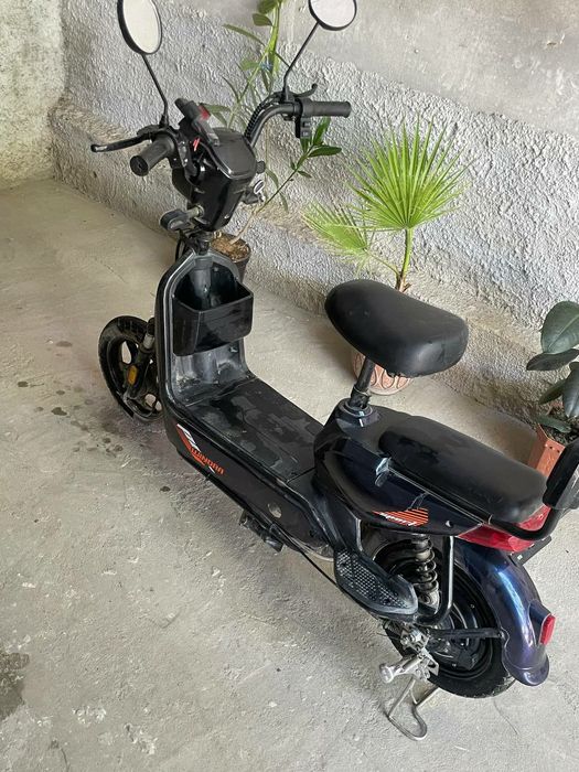 Skutir chuntak madem