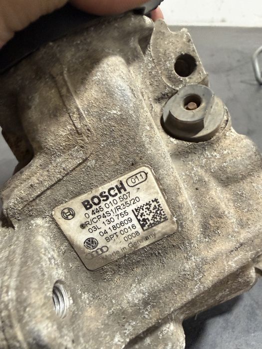 Kit injectie pompa injectoare Audi Q5 2.0 TDI 170cp 136Cp CGLB CAHA CAGB  03L130277 | 0445010507 | 03L130755