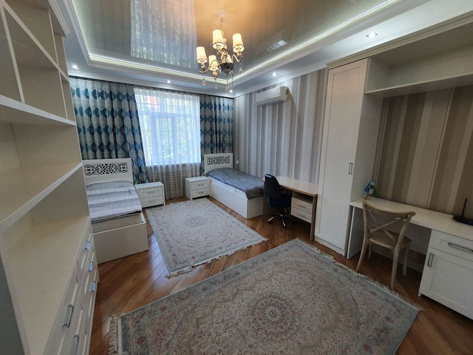 ДОМ  Габус, 3 комнатная евро квартира. ЦУМ , Ц-7 / 110 ШКОЛА ,