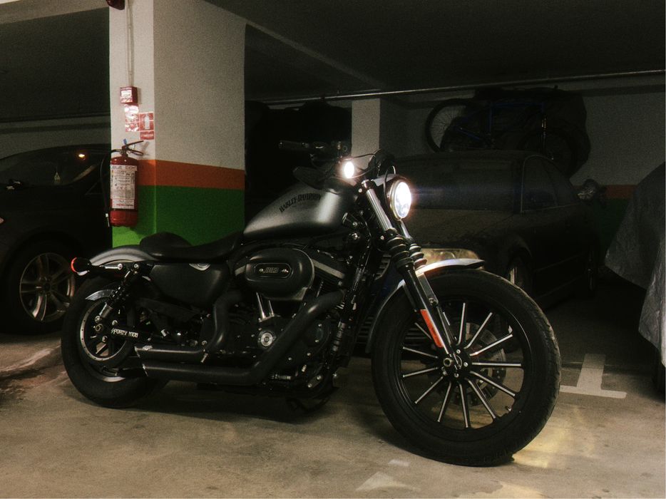 Harley Davidson Sportster 883