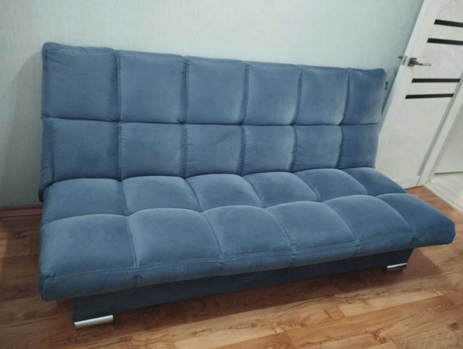 Продам диван б/у