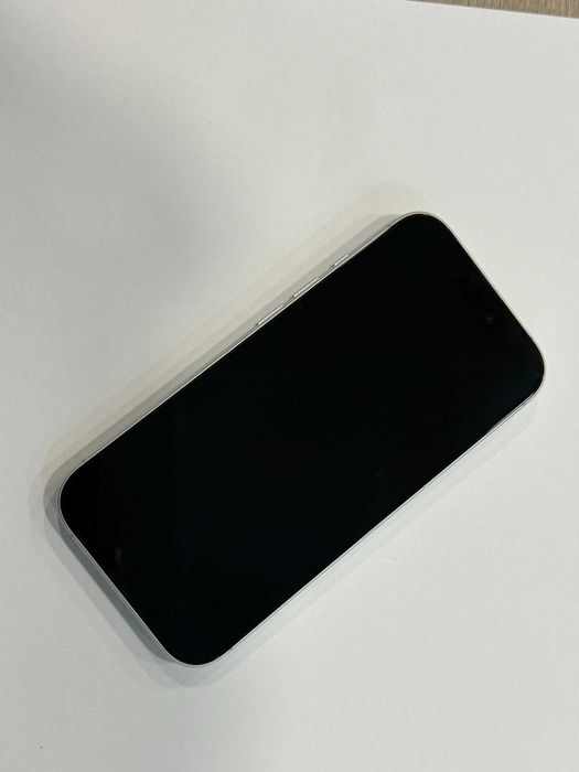 iPhone 17 – 512GB / 100% Battery Health / 0 Cycles