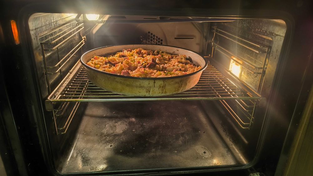 Фурна за вграждане висок клас с всички екстри + пара и рецепти