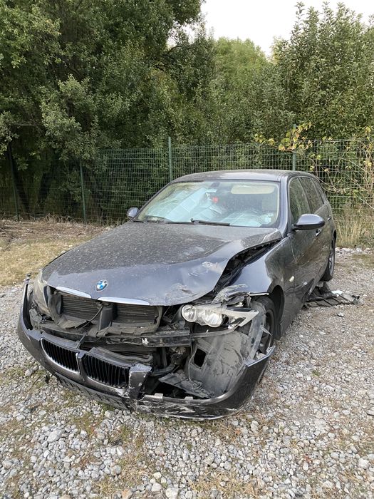 на части Bmw E90 320D 177 (na chasti)